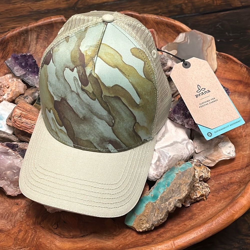 PRANA La Viva Trucker hat NWT unisex